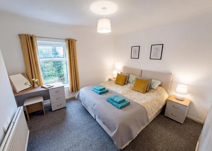 Bright 3 Bedroom Townhouse Near City Centre Norwich